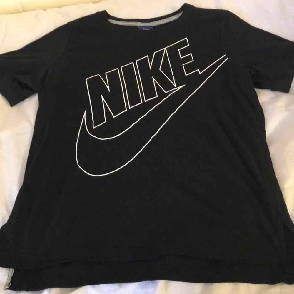 Nike tee shirt